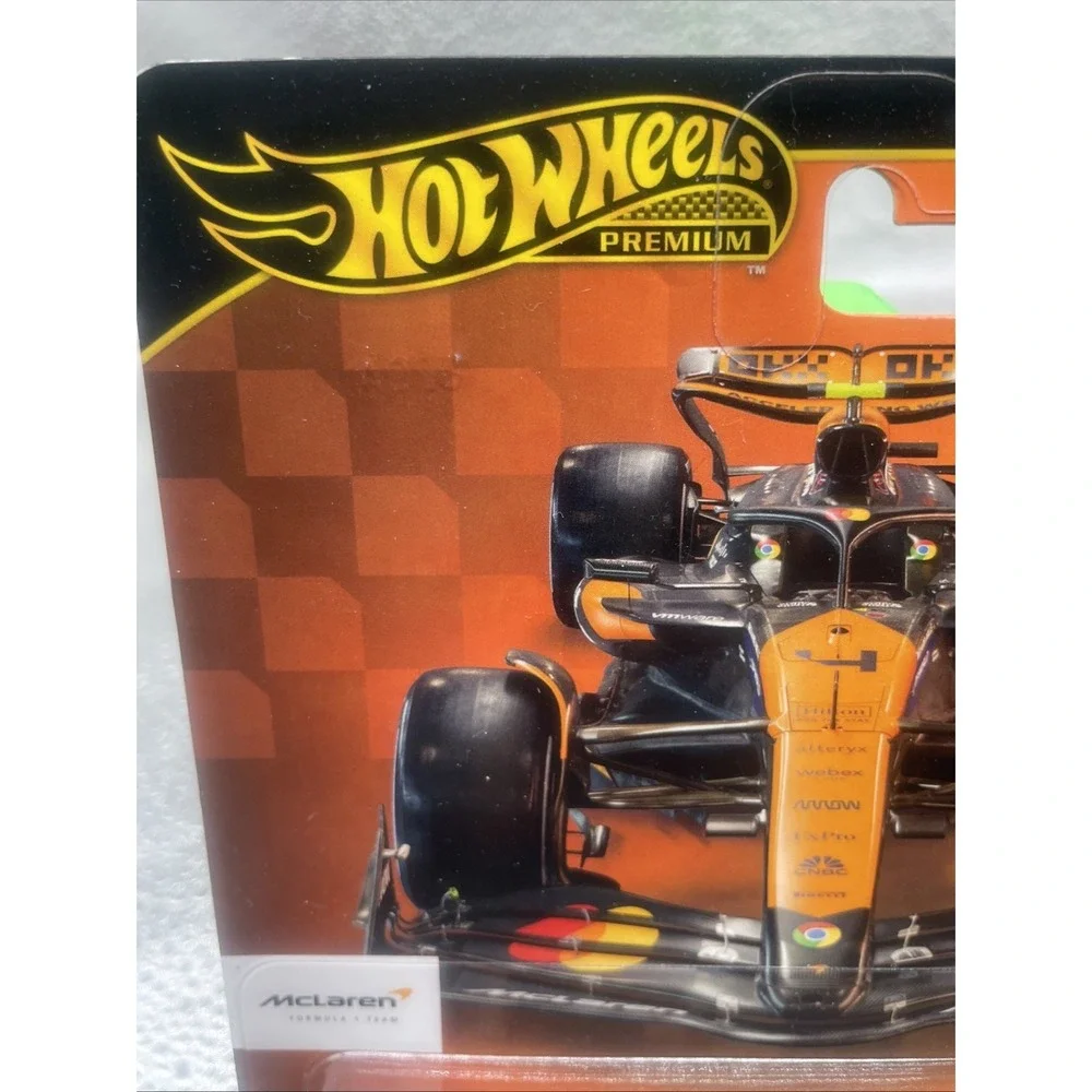 Hot Wheels Premium McLaren Formula 1 Team (#4) 2024 Diecast Car